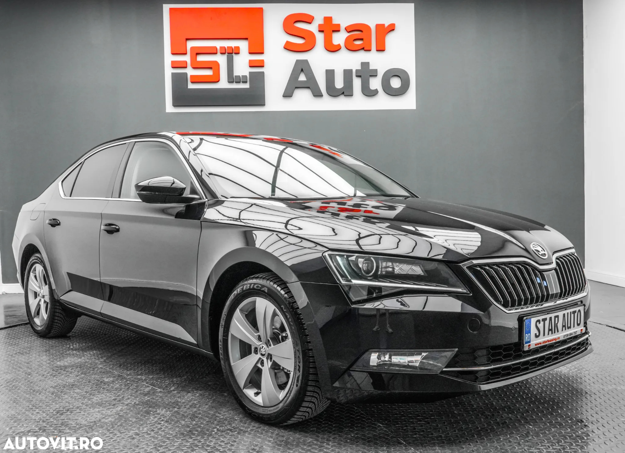 Skoda Superb 1.6 TDI DSG Ambition - 3