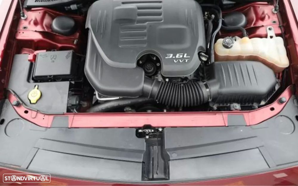 Dodge Challenger - 19