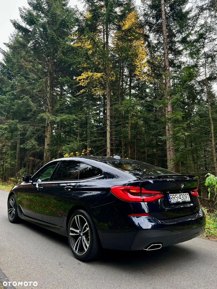 BMW 6GT - 19