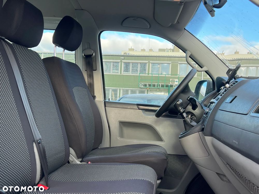 Volkswagen Transporter - 16