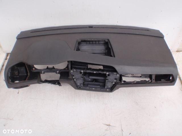 VW TOURAN 5T 5TA DESKA KONSOLA KOKPIT PULPIT PÓŁKA PARAPET AIRBAG PODUSZKI PASY PAS KURTYNY naprawa - 7