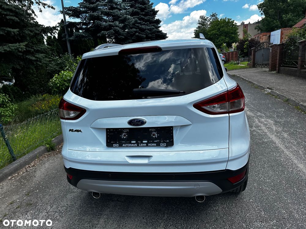 Ford Kuga 2.0 TDCi 2x4 Titanium - 8