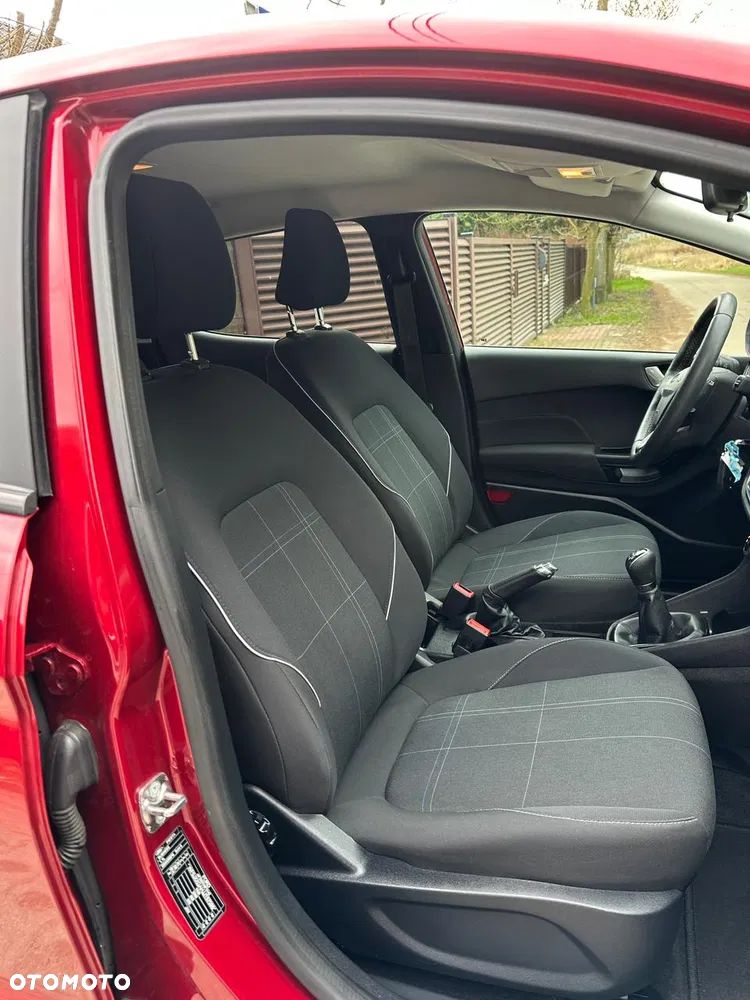 Ford Fiesta 1.1 S&S TITANIUM - 16