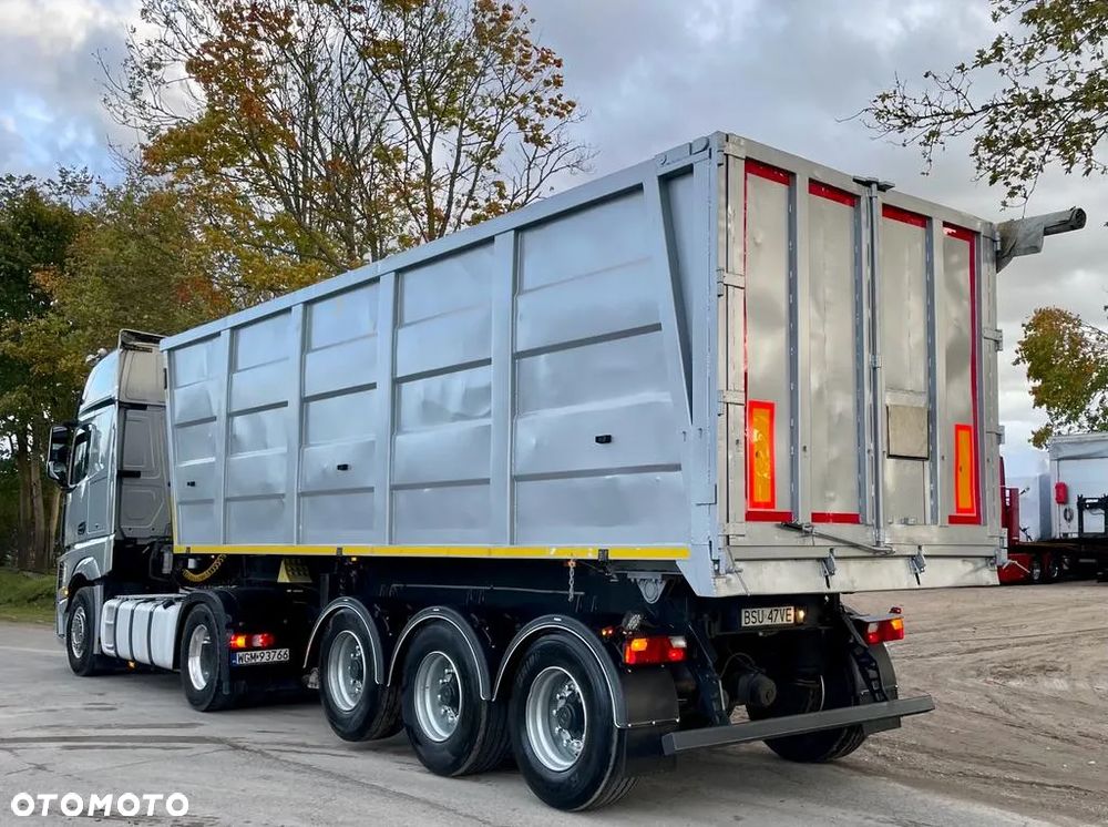 Bodex KERIS WYWROTKA STALOWA METAL SAF KLAPODRZWI 38m3 2012 - 1