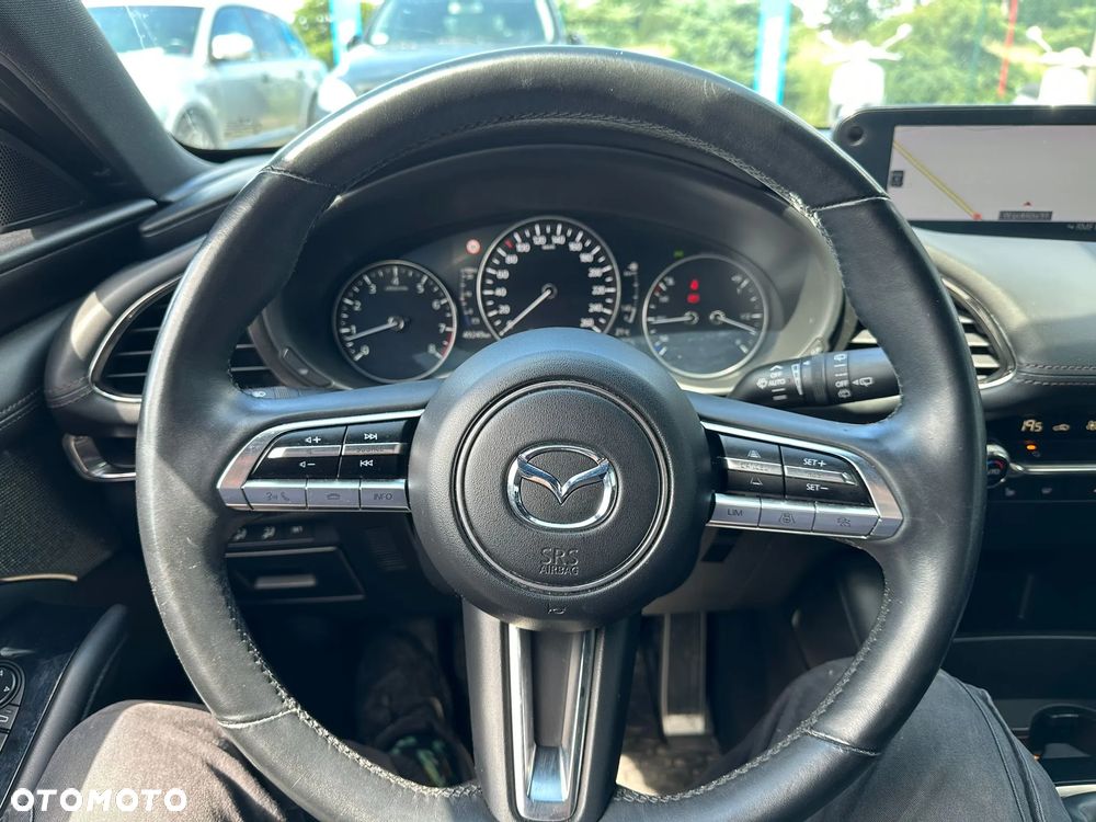 Mazda 3 2.0 mHEV Hikari - 24