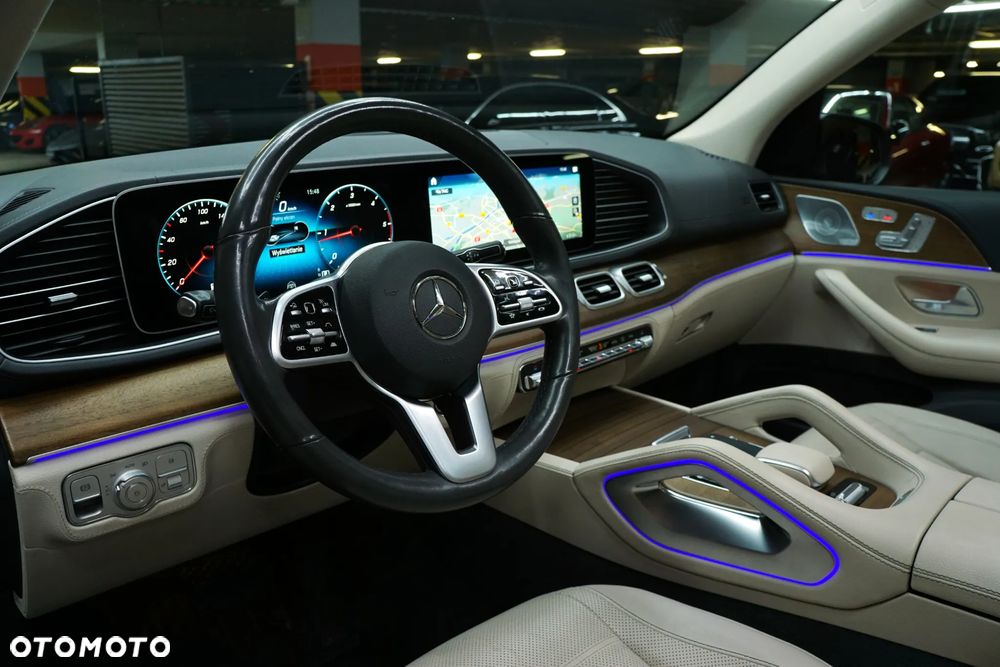 Mercedes-Benz GLE 300 d 4-Matic - 11