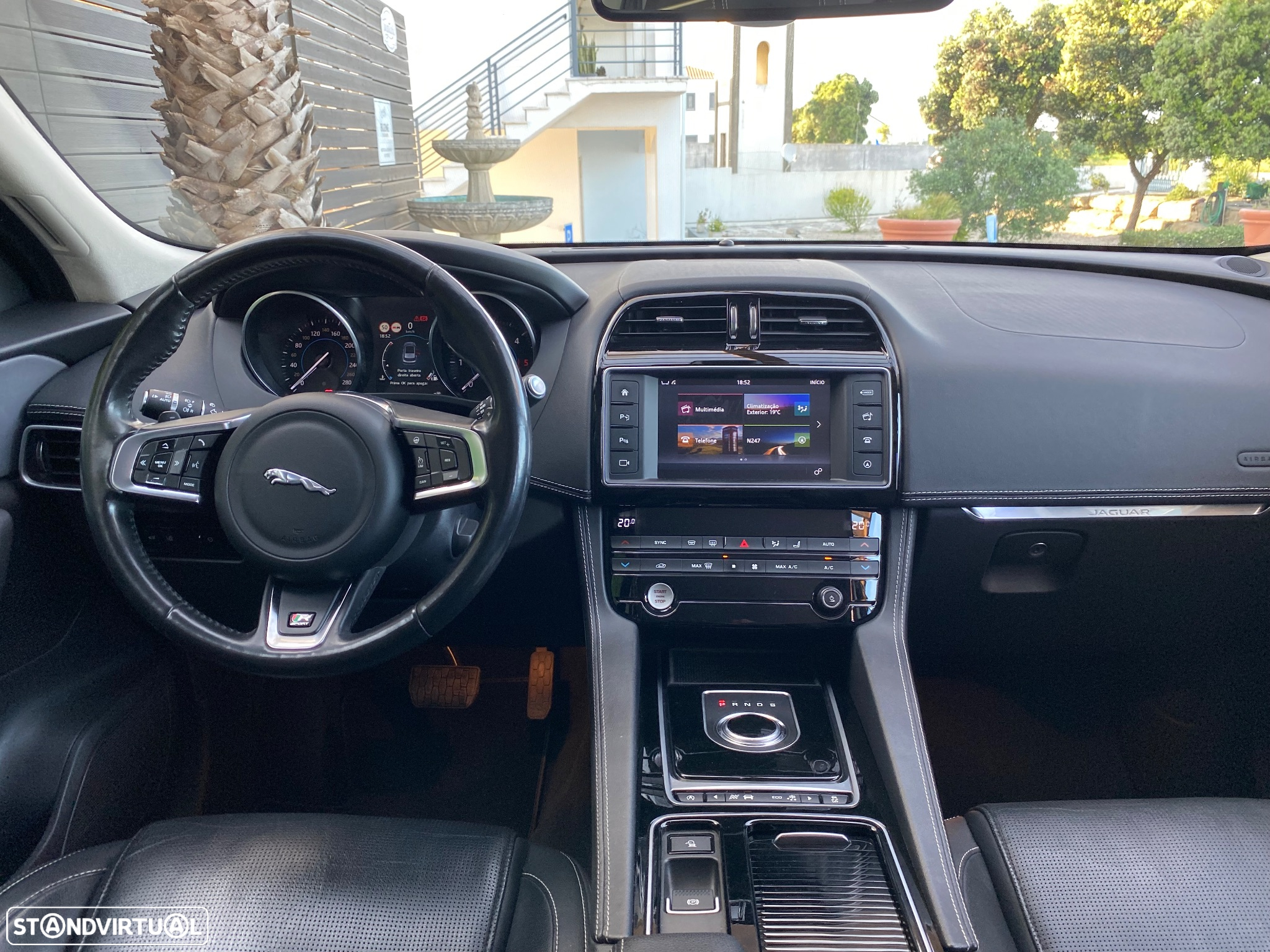 Jaguar F-Pace 2.0 i4D R-Sport AWD Aut. - 21