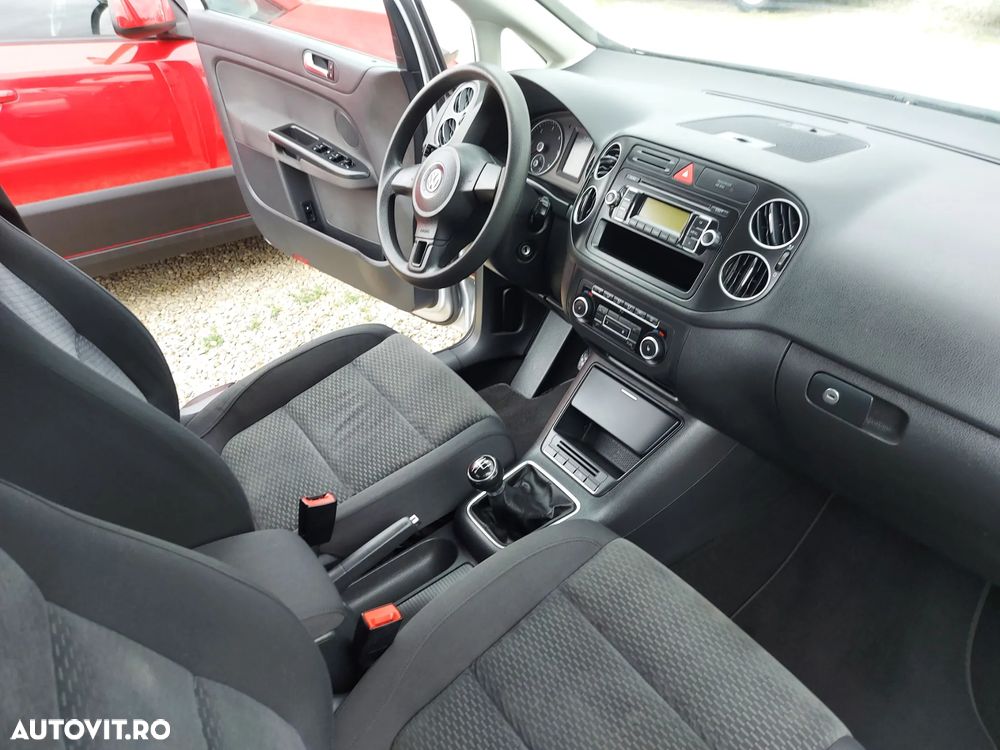 Volkswagen Golf - 13