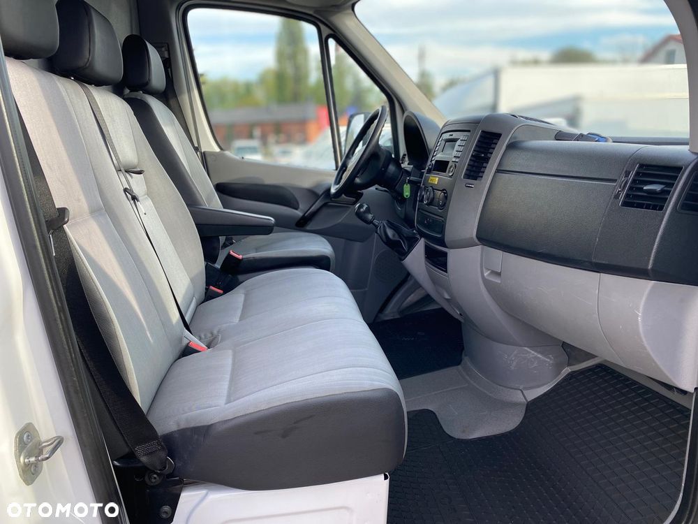 Volkswagen CRAFTER - 13