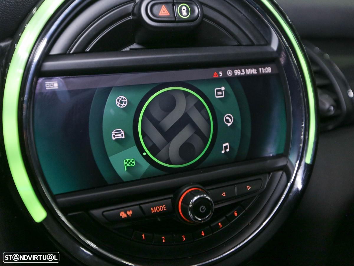 MINI 3 Portas Cooper SE - 17