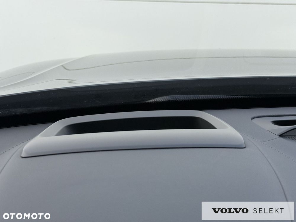 Volvo XC 90 - 31