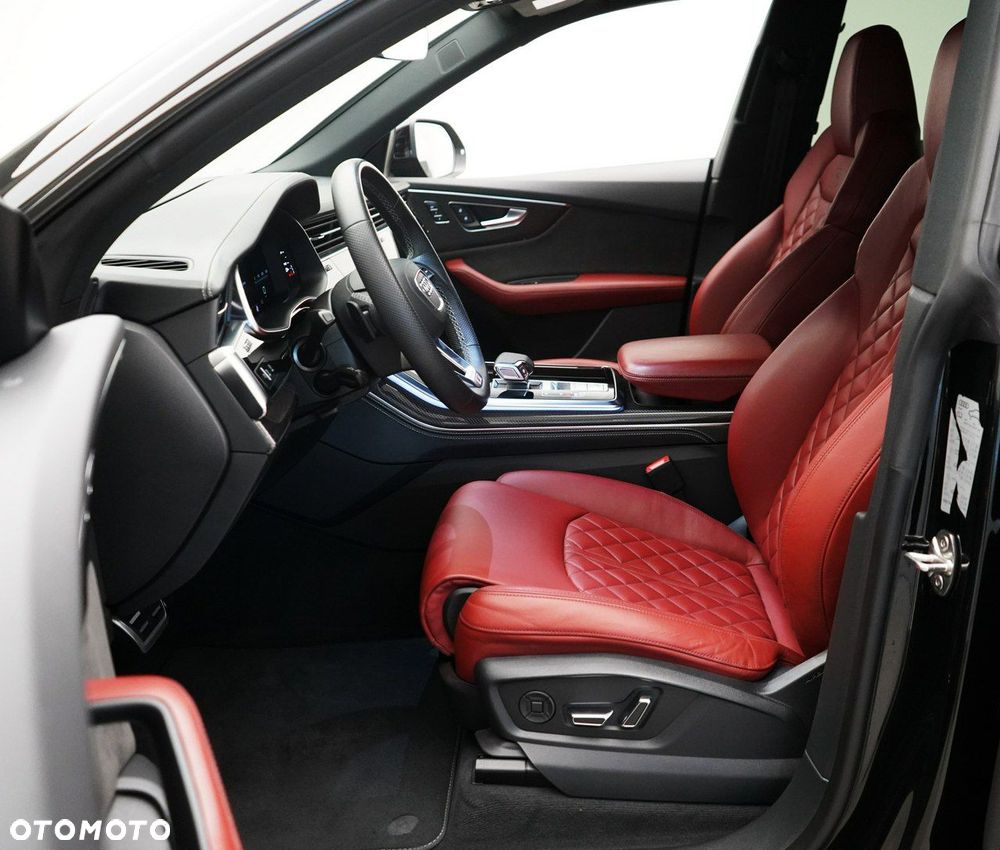 Audi SQ8 - 13