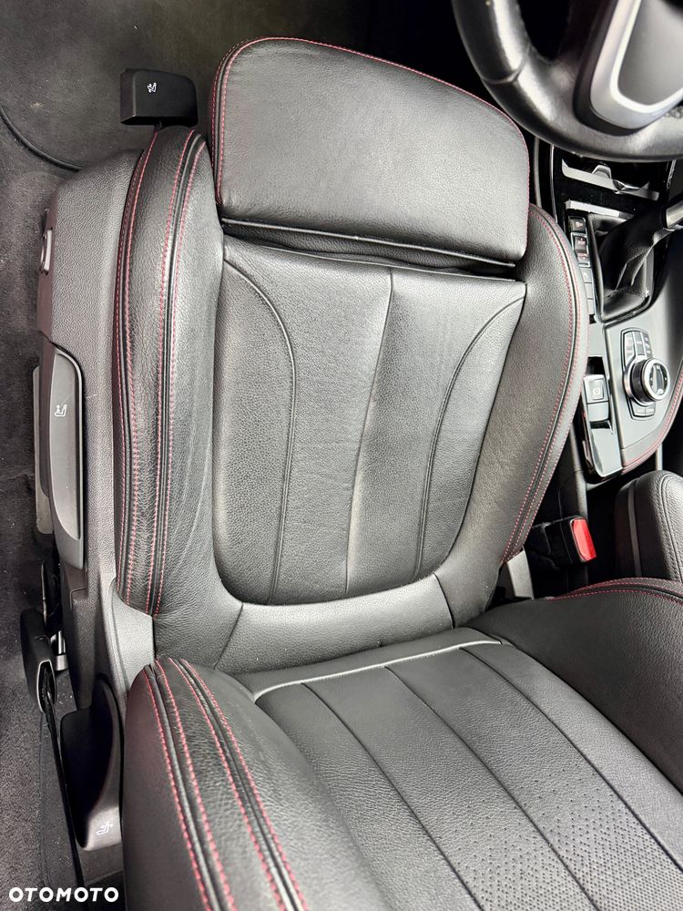 BMW X1 sDrive18d Sport Line - 23