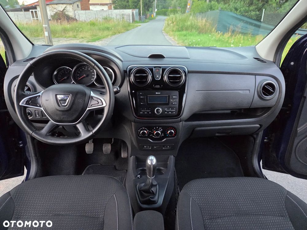Dacia Lodgy SCe 100 Comfort - 13