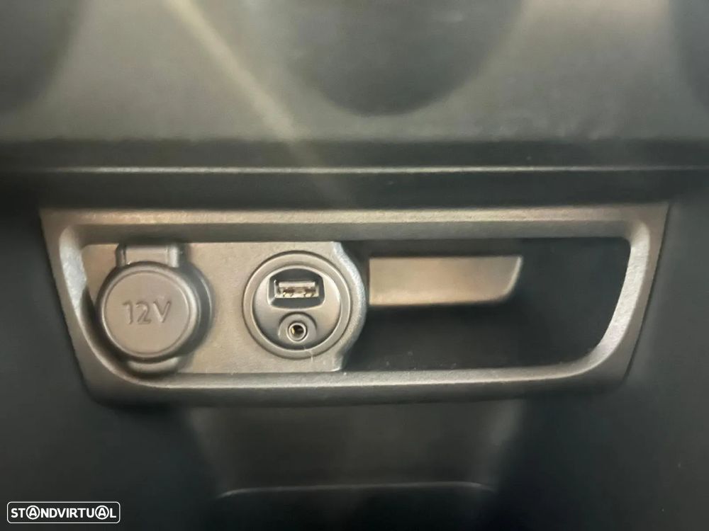 Peugeot 208 1.2 PureTech Style - 15