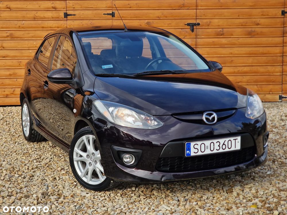 Mazda 2 - 10
