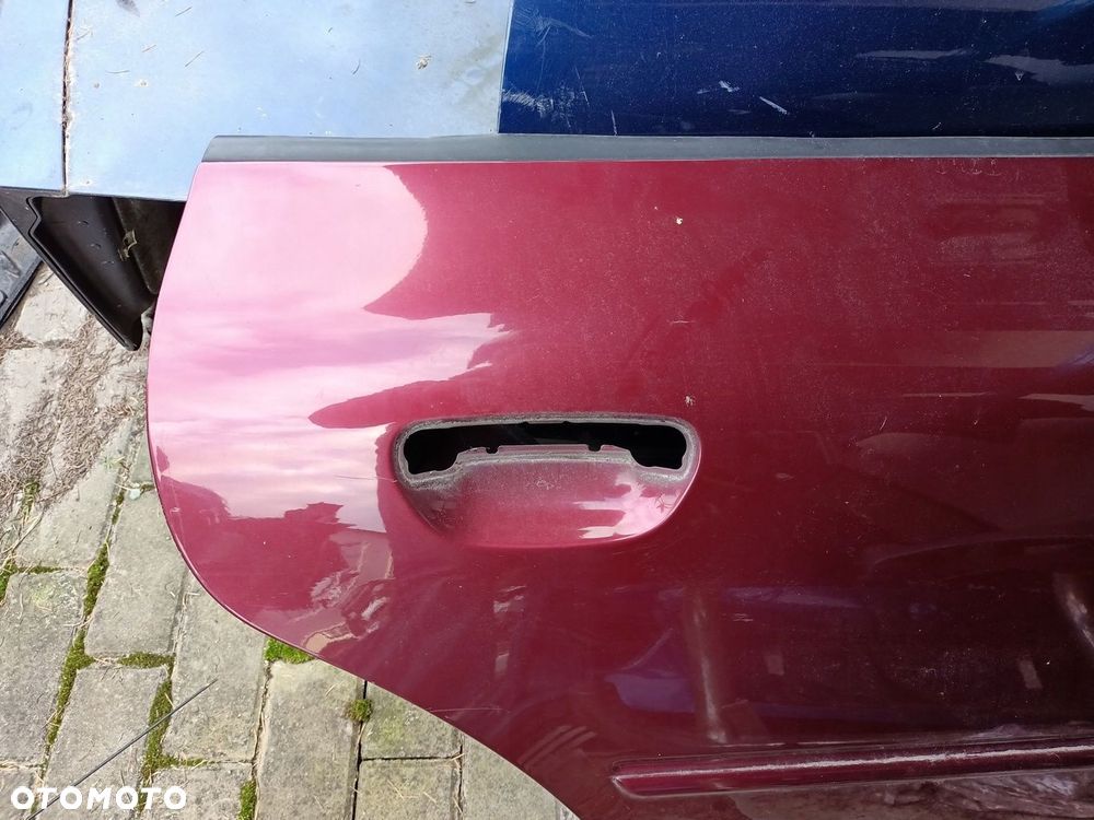 DRZWI PRAWY TYŁ AUDI A3 8L 5D LIFT LZ3L - 2