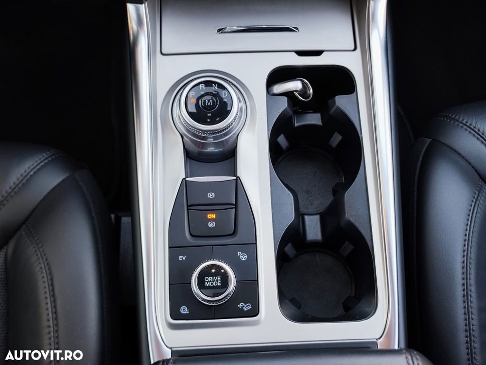 Ford Explorer 3.0 PHEV Platinum - 28