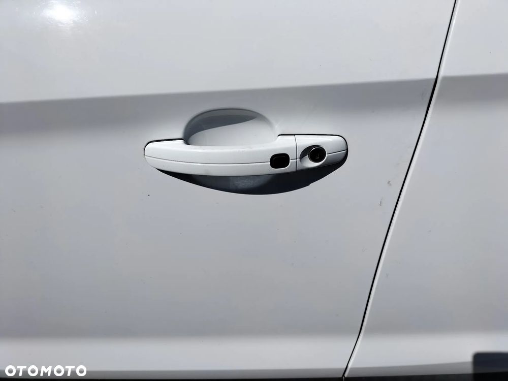 DRZWI PRAWE LEWE PRZÓD FORD KUGA I 2.0 TDCI 163KM  4X4 AUTOMAT KOD LAK. 58 FROZEN WHITE - 21