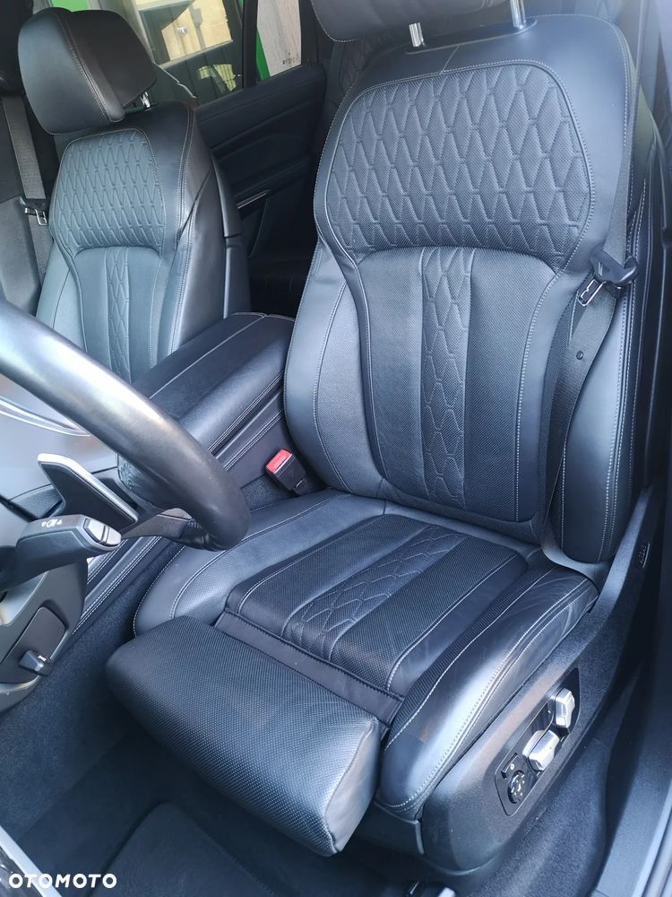 BMW X7 - 26