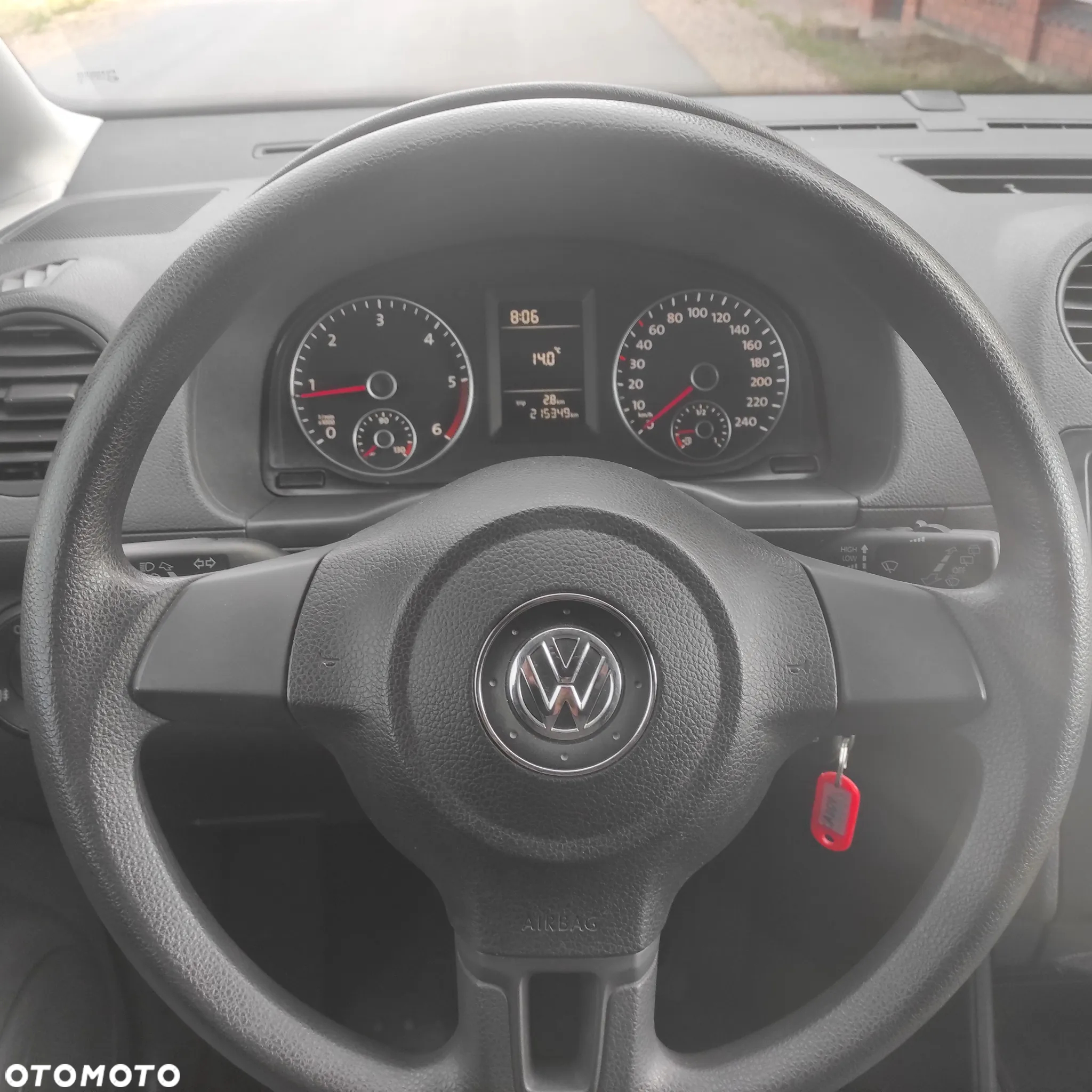 Volkswagen Caddy - 9