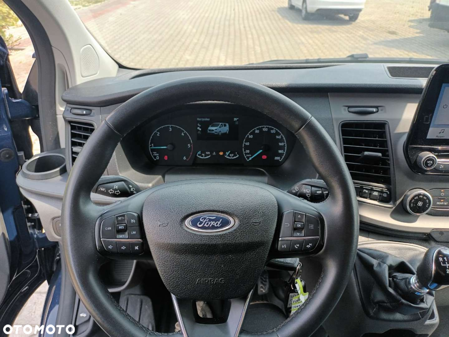 Ford Transit - 11