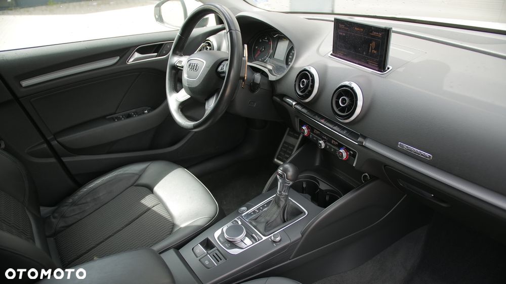 Audi A3 Sportback 2.0 TDI clean diesel Quattro Ambition S tronic - 12