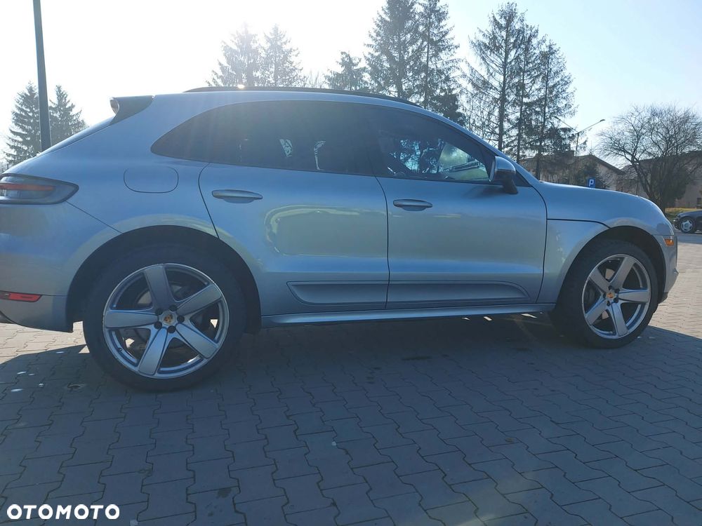 Porsche Macan S - 14