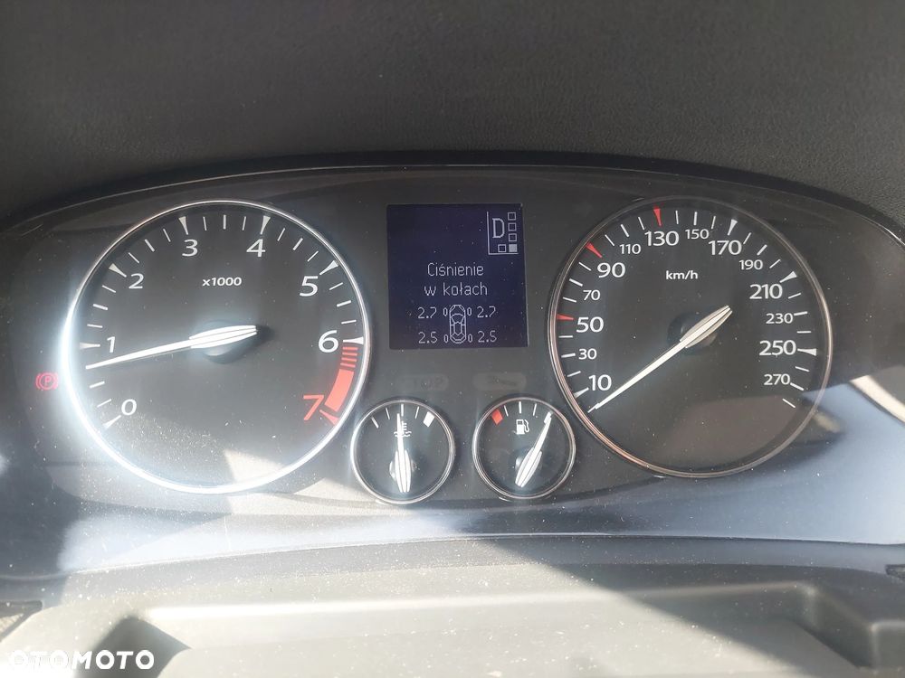 Renault Laguna 3.5 V6 Initiale - 7