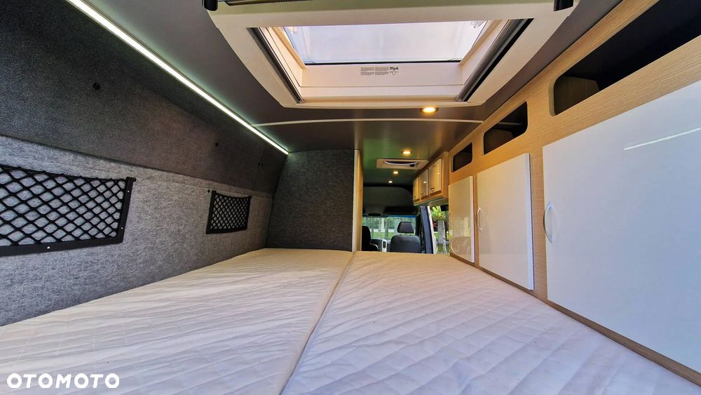 Volkswagen Crafter - 28