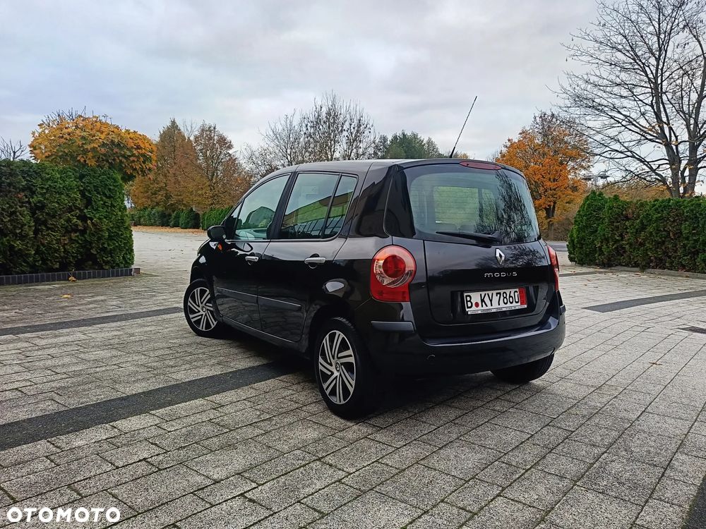 Renault Modus - 9