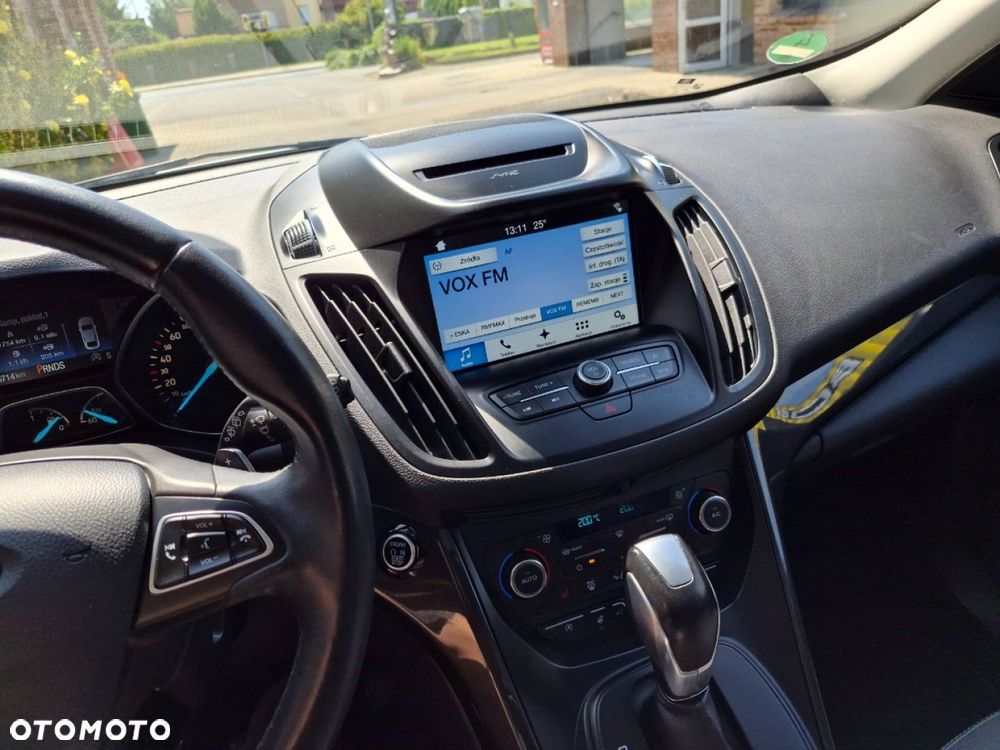 Ford Kuga - 17
