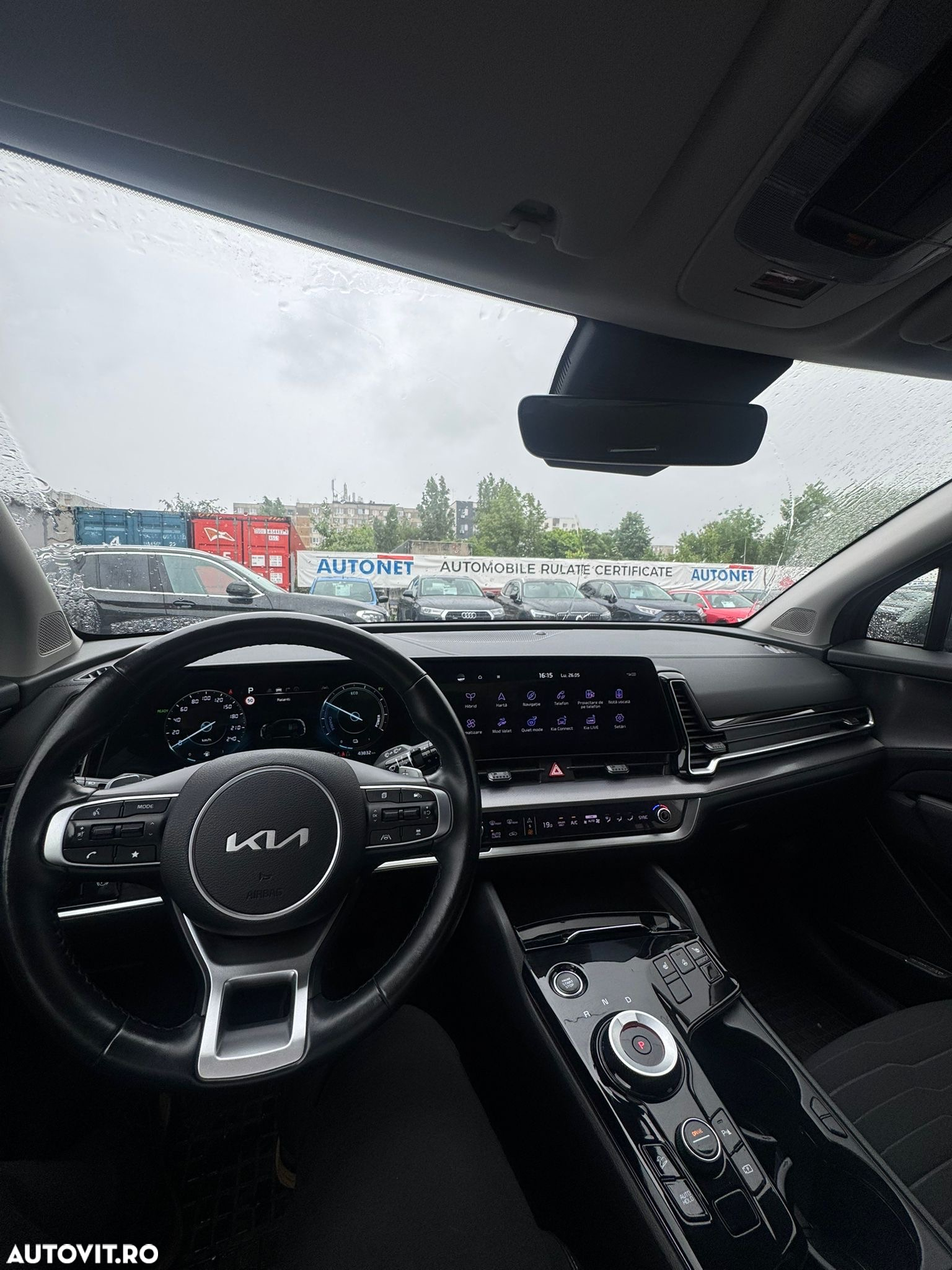 Kia Sportage 1.6 T-GDI HEV 6AT 4x4 Business Line - 13