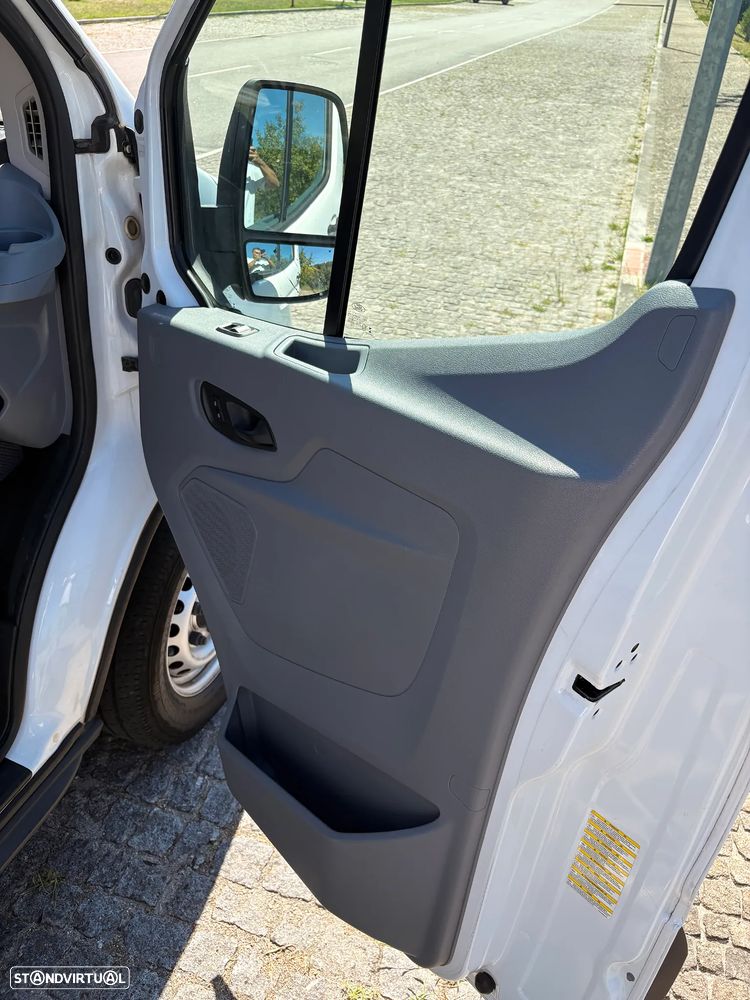 Ford Transit - 17