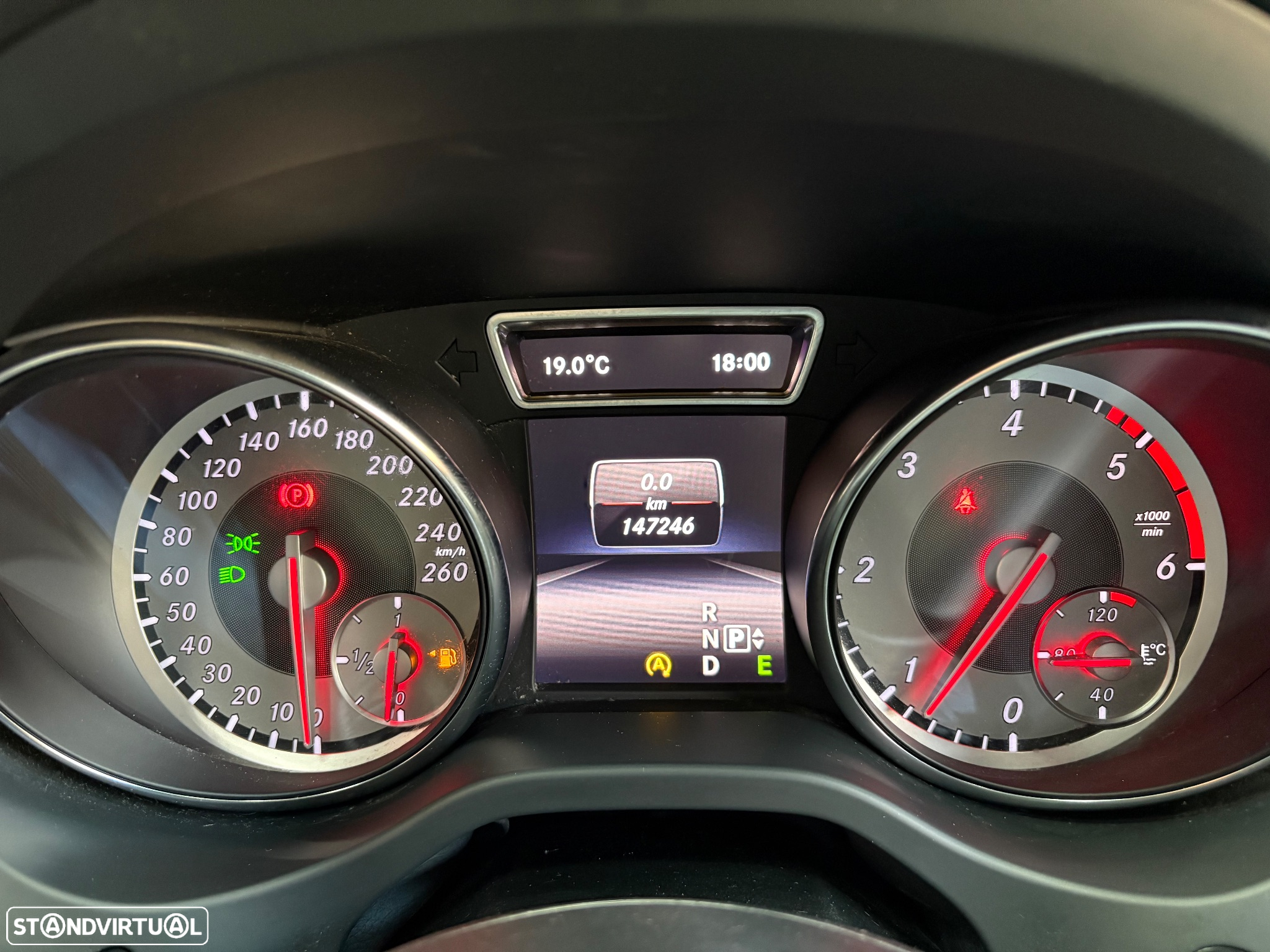 Mercedes-Benz CLA 200 d Shooting Brake AMG Line Aut. - 55