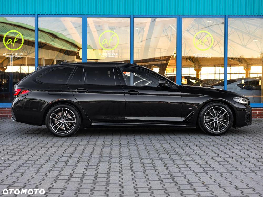 BMW Seria 5 520d xDrive mHEV M Sport sport - 13