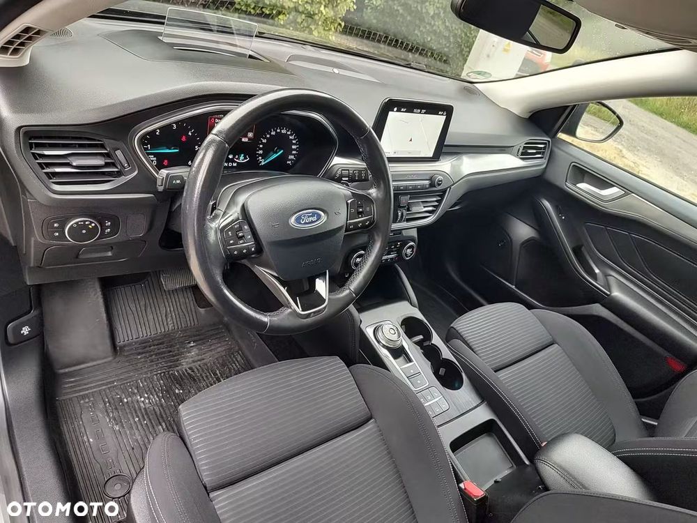 Ford Focus - 7