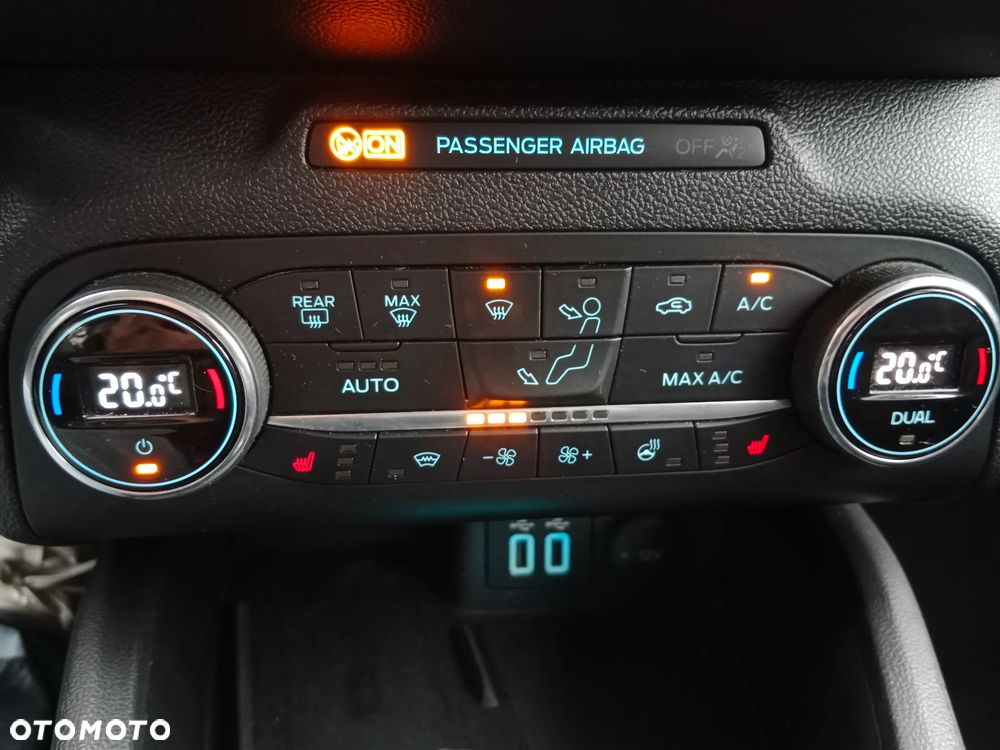 Ford Focus 1.5 TDCi DPF Start-Stopp-System Titanium - 22