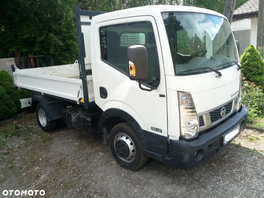 Nissan NT400 Cabstar - 1
