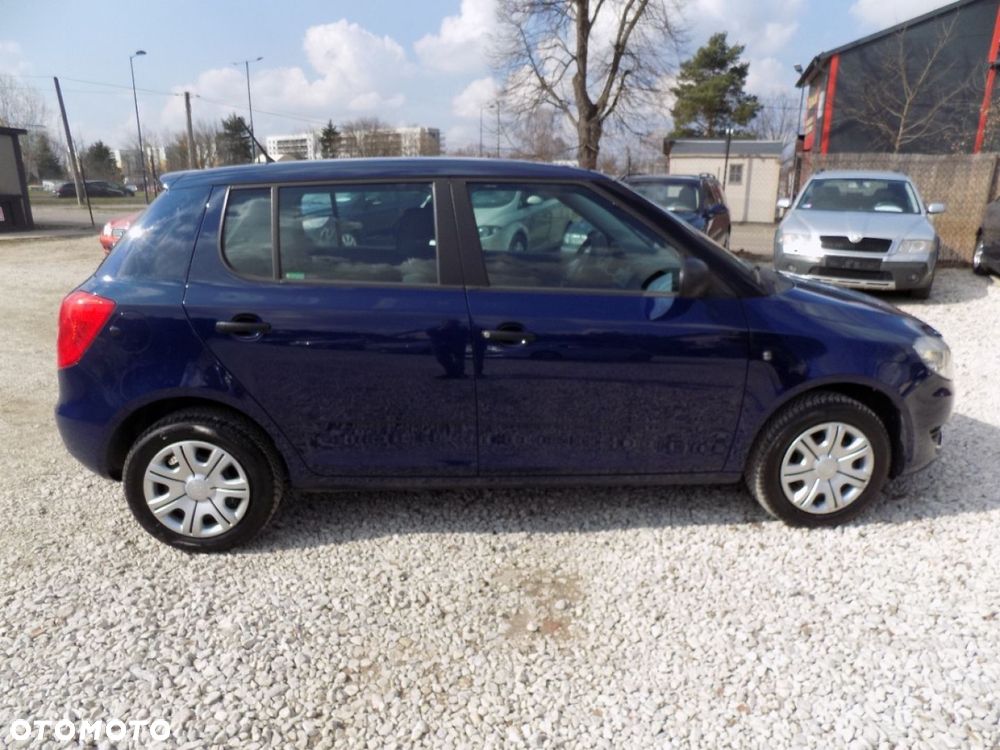 Skoda Fabia - 12