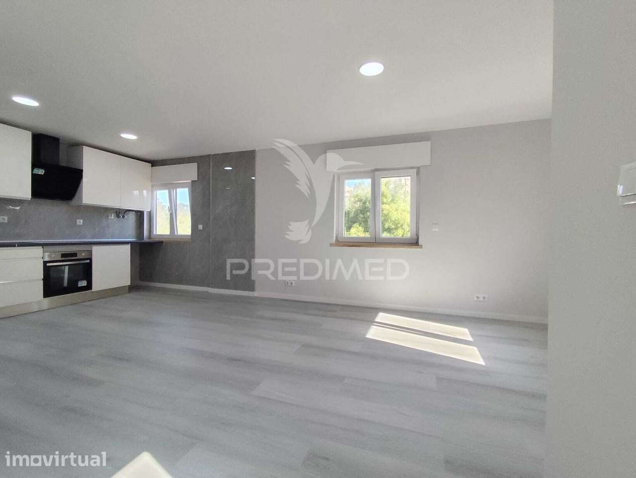 Apartamento T2 Remodelado Corroios - Grande imagem: 2/40