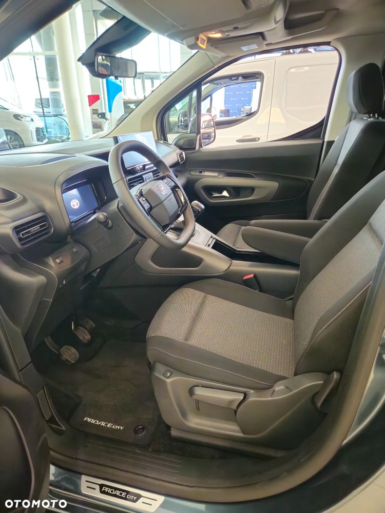 Toyota Proace City Verso Long 1.5 D-4D Family - 11