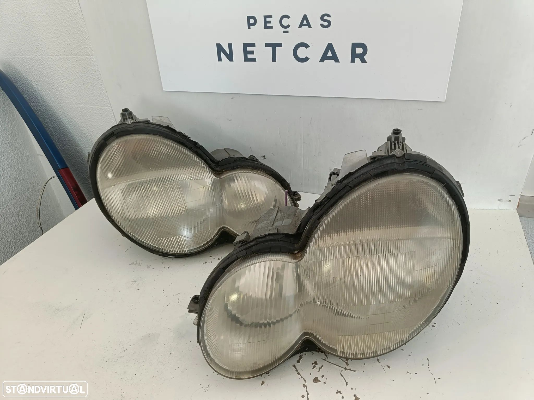 farol optica Esquerdo Mercedes w203 coupe classe C 2002 - 1