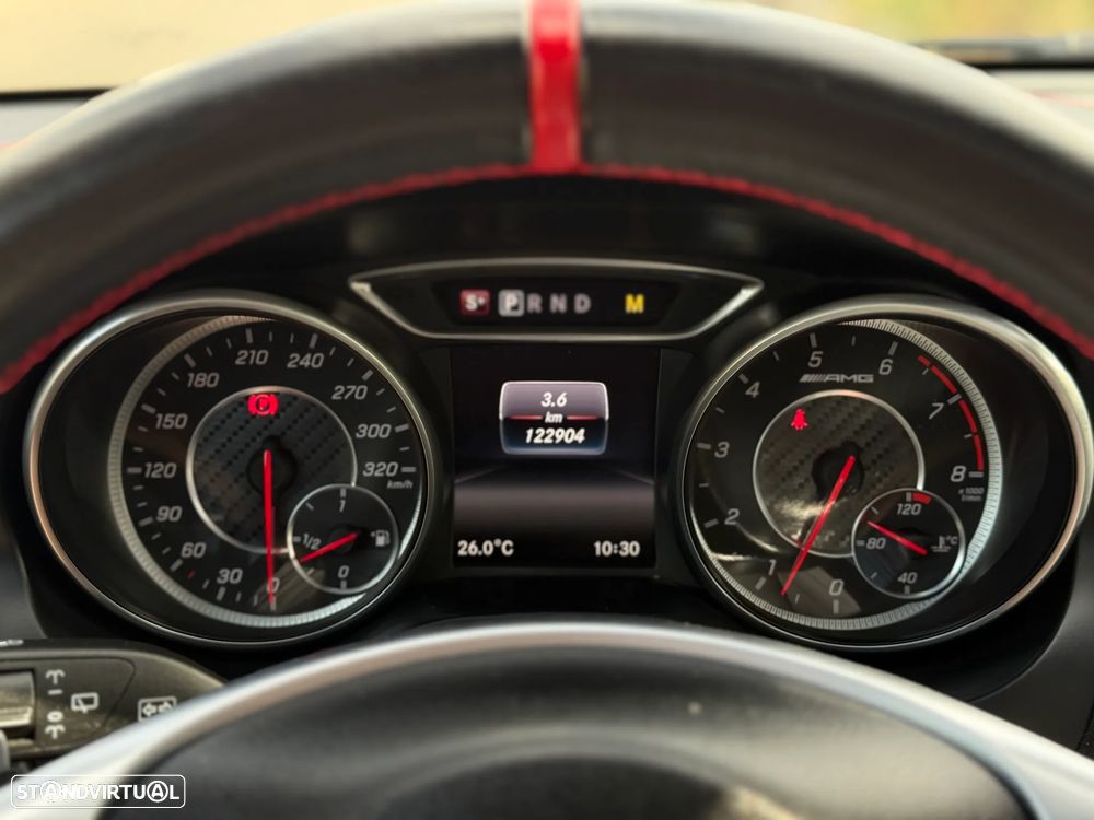 Mercedes-Benz CLA 45 AMG 4Matic Shooting Brake 7G-DCT - 20