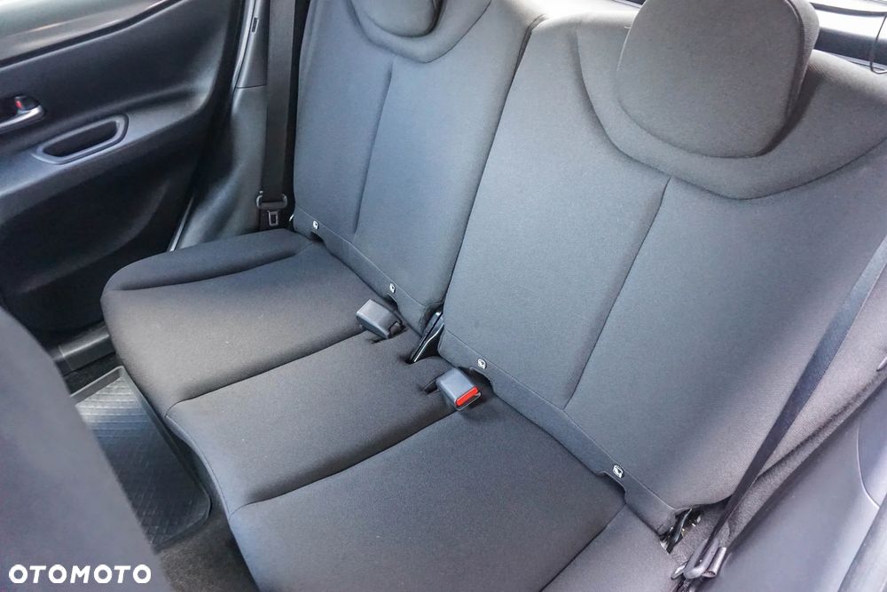 Toyota Aygo X 1.0 VVT-i Executive CVT - 29