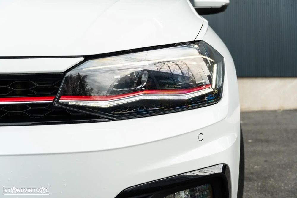 VW Polo 2.0 TSI DSG GTI - 25