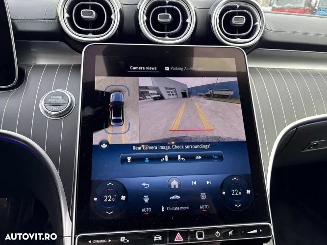 Mercedes-Benz C - 21