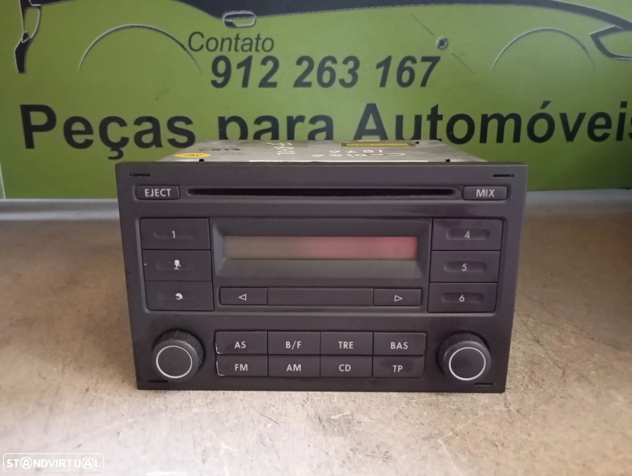 VW POLO 9N RÁDIO - R013 - 1