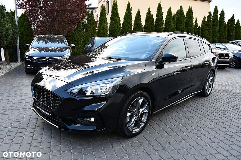 Ford Focus 1.5 EcoBlue Start-Stopp-System ST-LINE X - 24