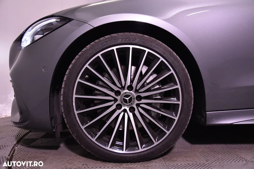 Mercedes-Benz C 300 9G-TRONIC AMG Line - 14